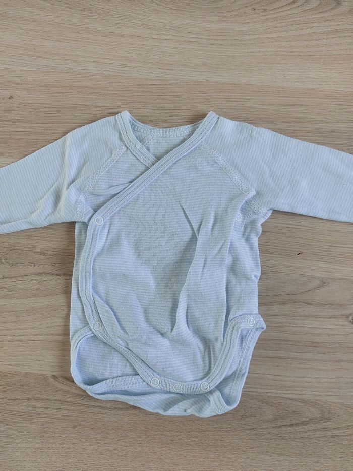 Lot 6 bodies garçon 1 mois - photo numéro 6