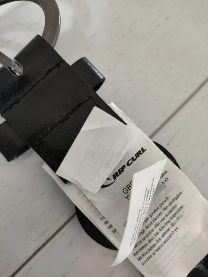 Ceinture femme noire très bon état général rip curl - photo numéro 5