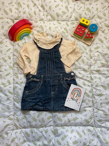 ensemble teeshirt manches longues beige petit bateau et robe en jean bleu tissaia 12 mois