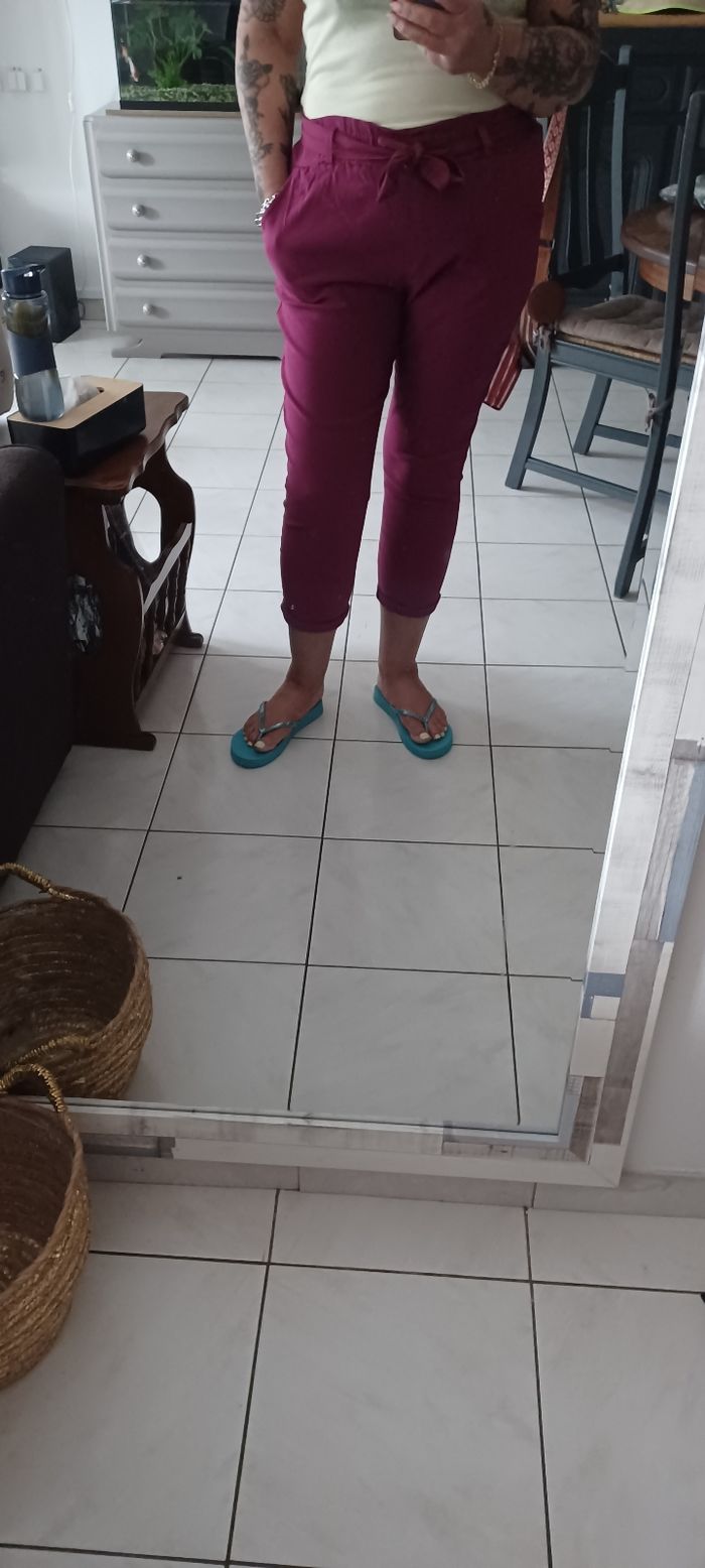 Très beau pantalon  femme T U