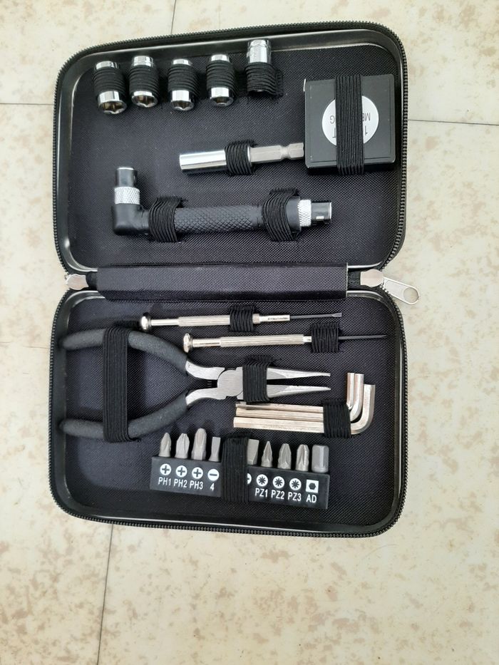 Coffret douilles et cles