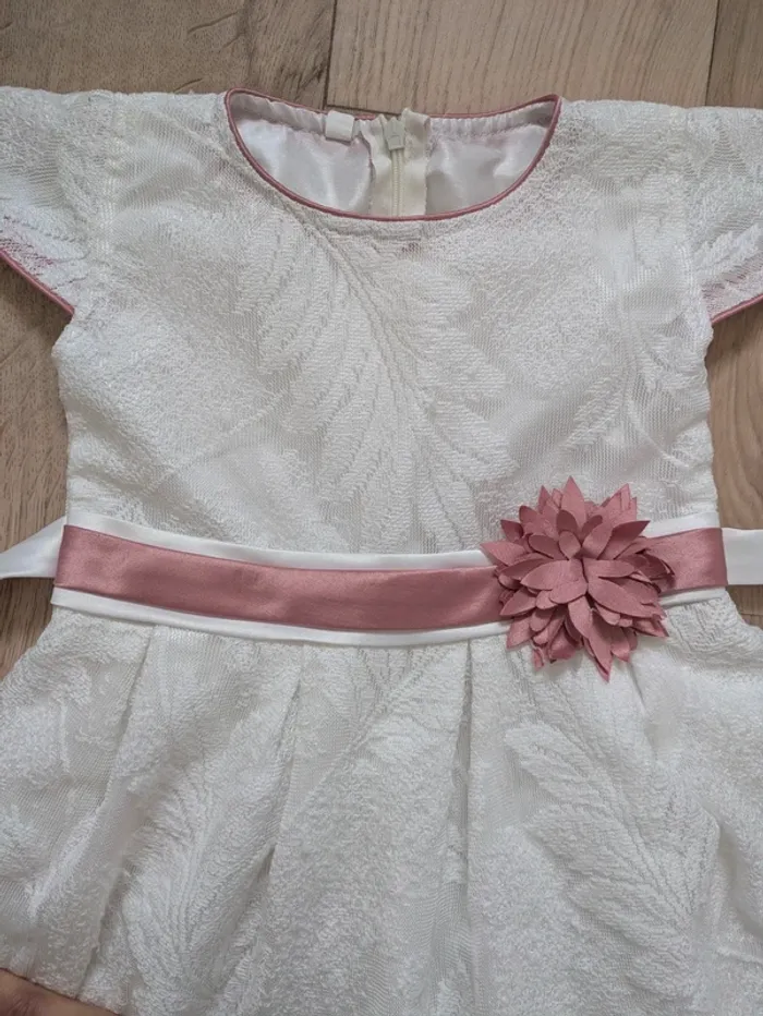 Robe de cérémonie chic blanche dentelle 2-3 ans - photo numéro 3