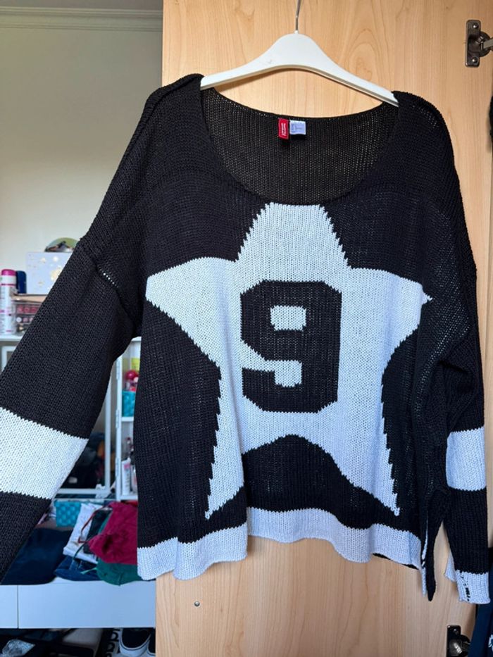 Pull noir et blanc - photo numéro 2