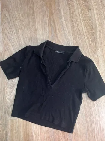 crop top col V zara