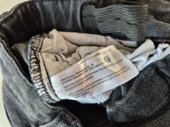 👦 Jeans - photo numéro 3