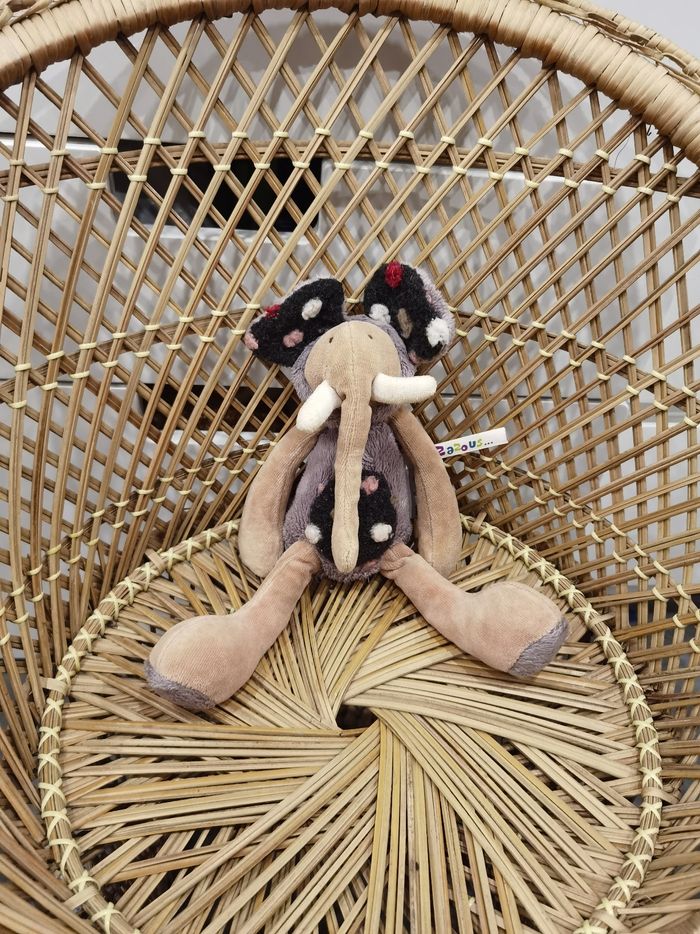 Doudou éléphant Les Zazous Moulin Roty