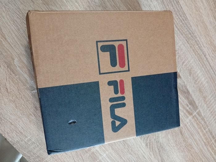 Fila bébé neuves - photo numéro 8