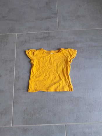 T shirt jaune moutarde 3 ans