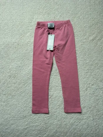 Legging Design by M-17