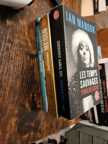 Lot de 3 livre de poche