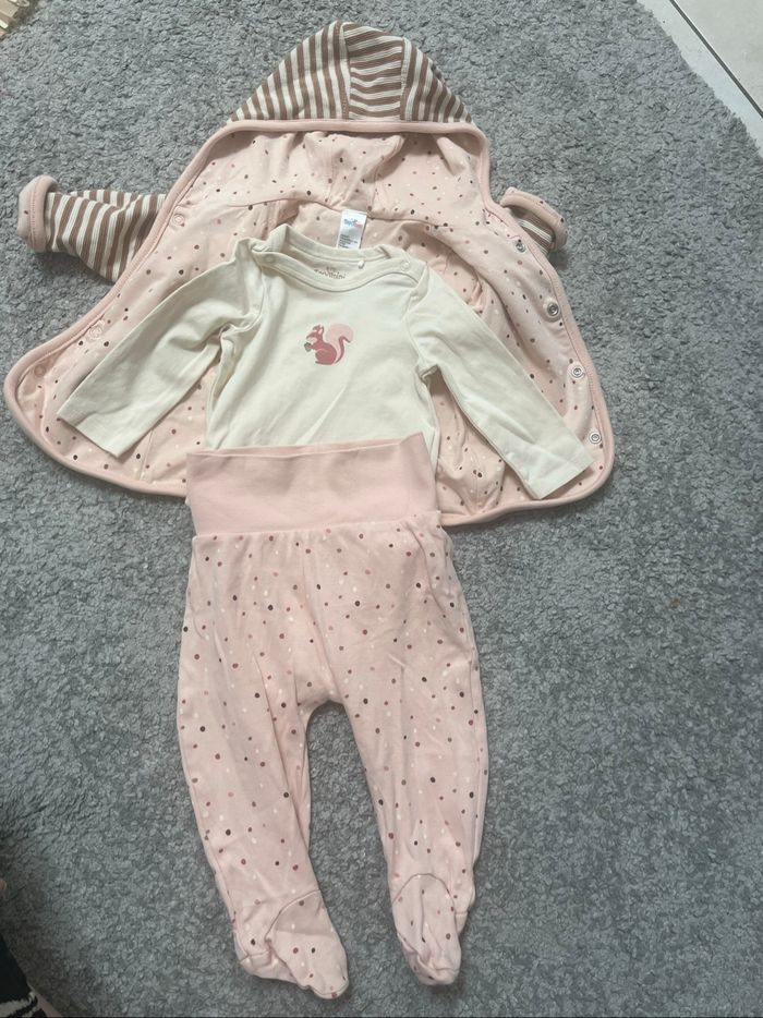 Jolie ensemble