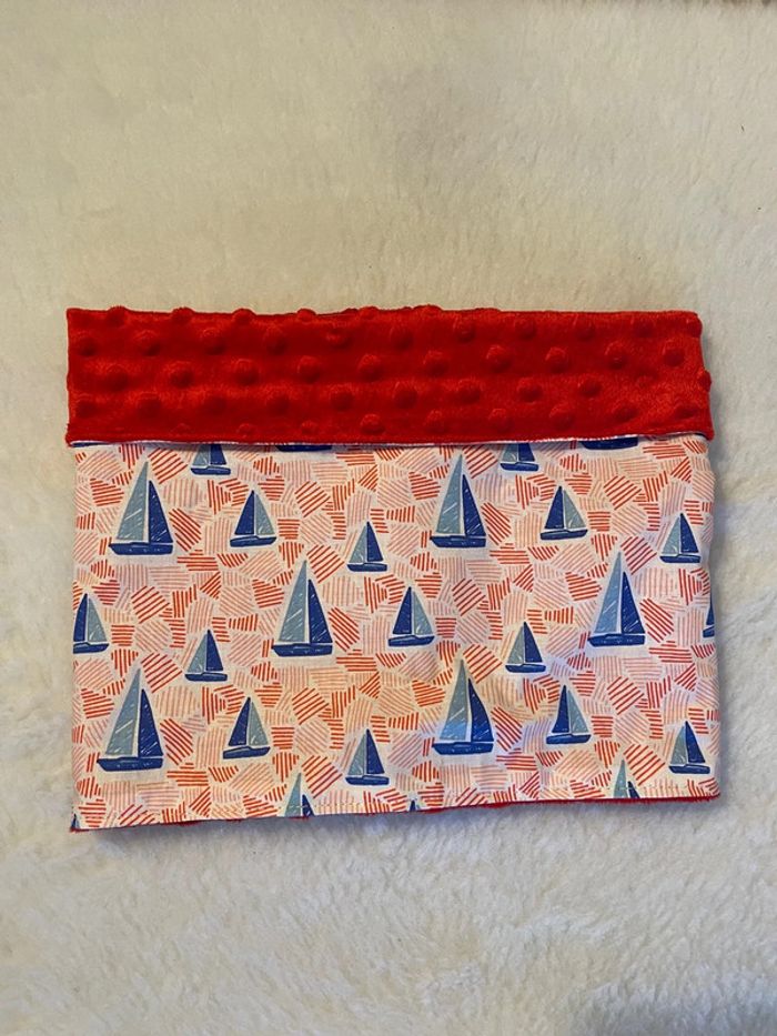 Snoods rouge voilier