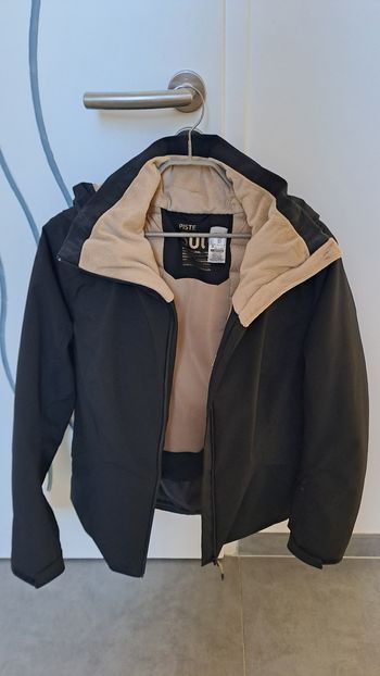 Jolie veste chaude