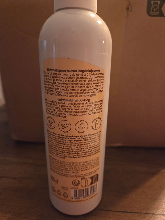 Marionnaud creme corps amande douce et miel 250ml - photo numéro 2