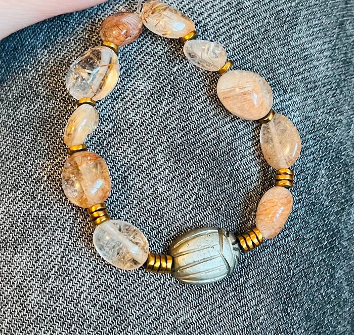 Bracelet amulette scarabée Pyrite et Quartz rutile - photo numéro 5