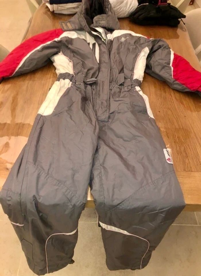 Combinaison de ski fille de marque Peak Mountain taille 14 ans en tbe à 25 euros - photo numéro 2