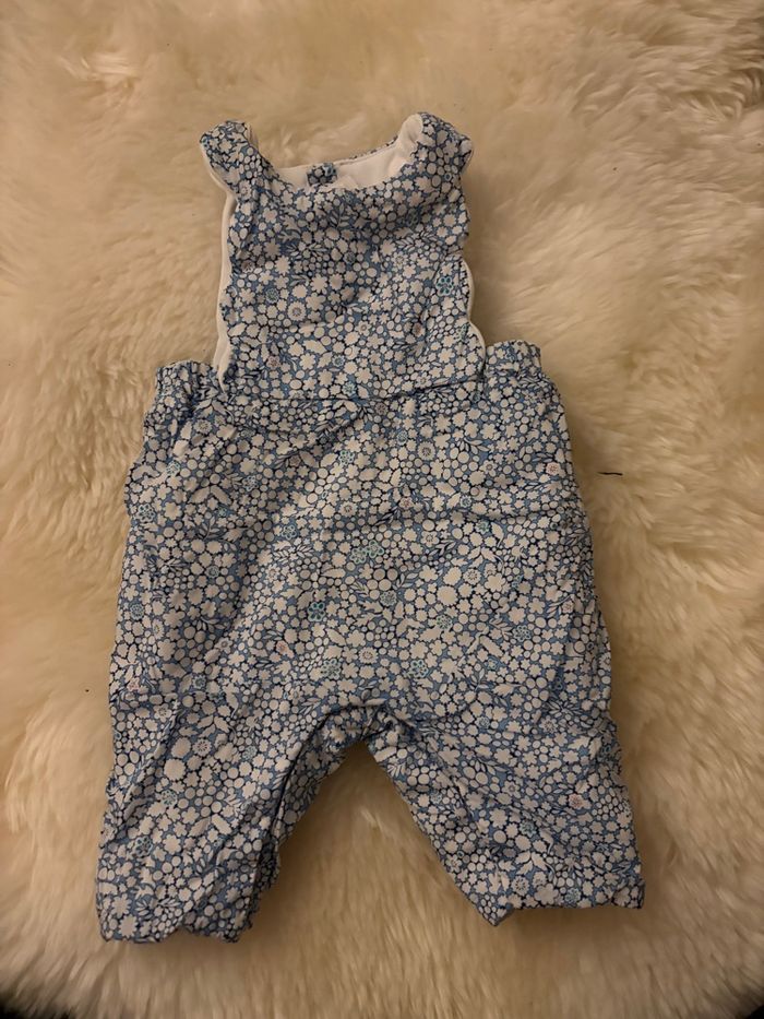 Jacadi Barboteuse molletonnée – 1 mois (54 cm) – Motif fleuri bleu