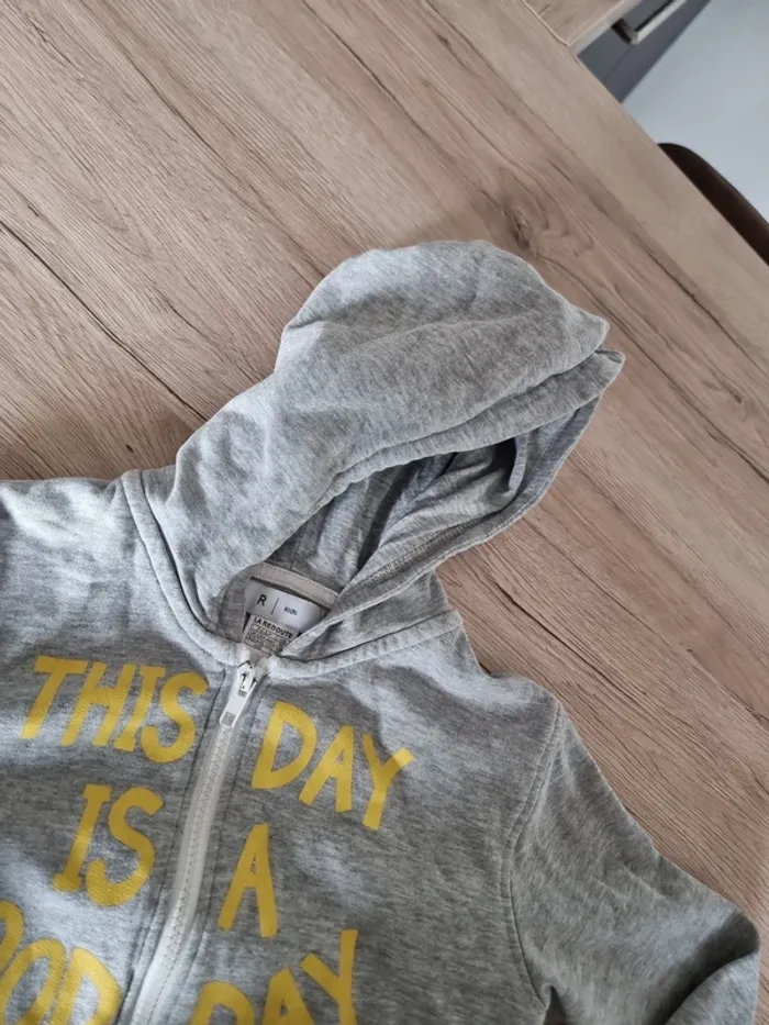 Gilet à capuche La redoute 8 ans - photo numéro 3