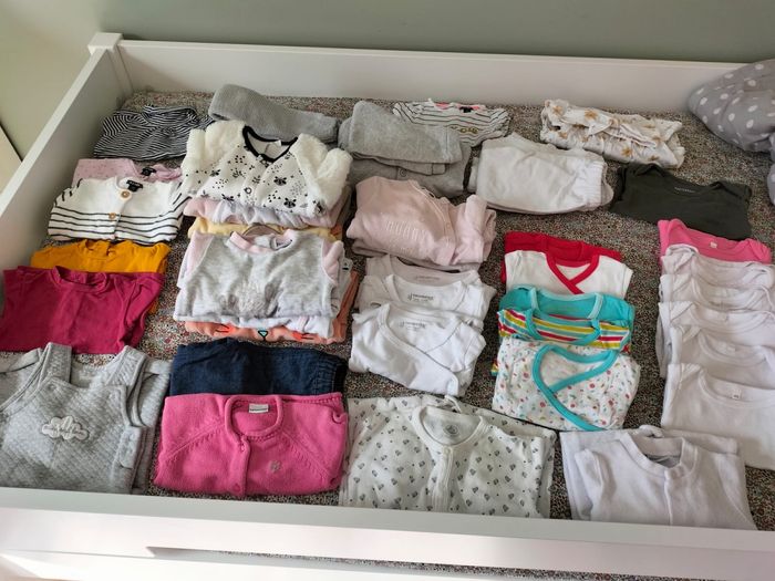 Lot vêtements 3 mois - fille