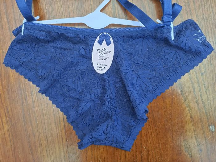 Ensemble lingerie - photo numéro 3