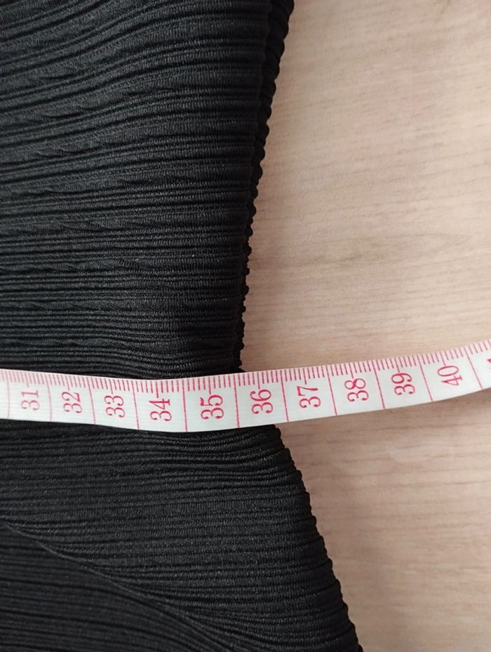 Robe noire Jacqueline Riu taille 36 - photo numéro 7