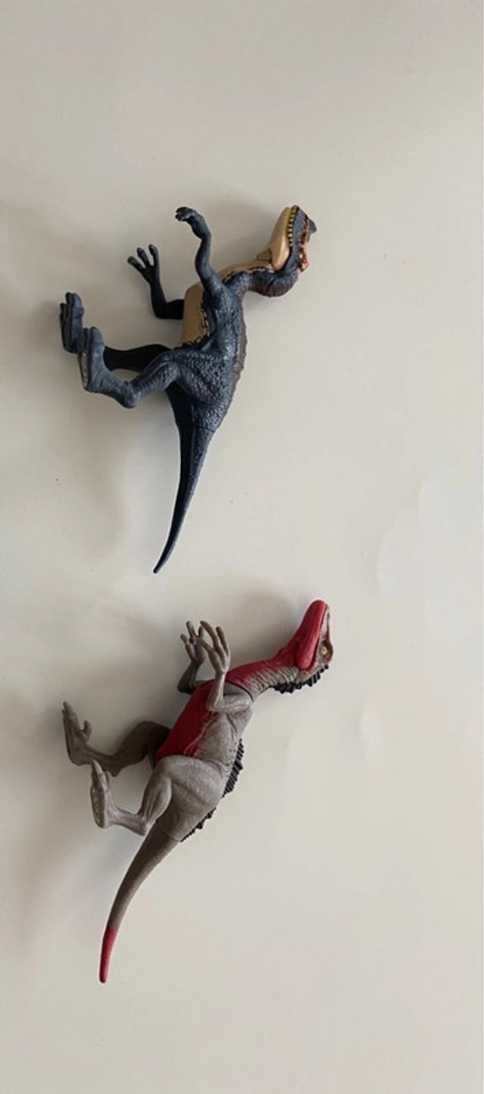 Lot 2 dinosaures jurassic world - photo numéro 3