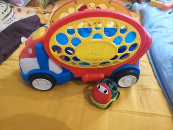 Mon premier camion avec sa petite voiture