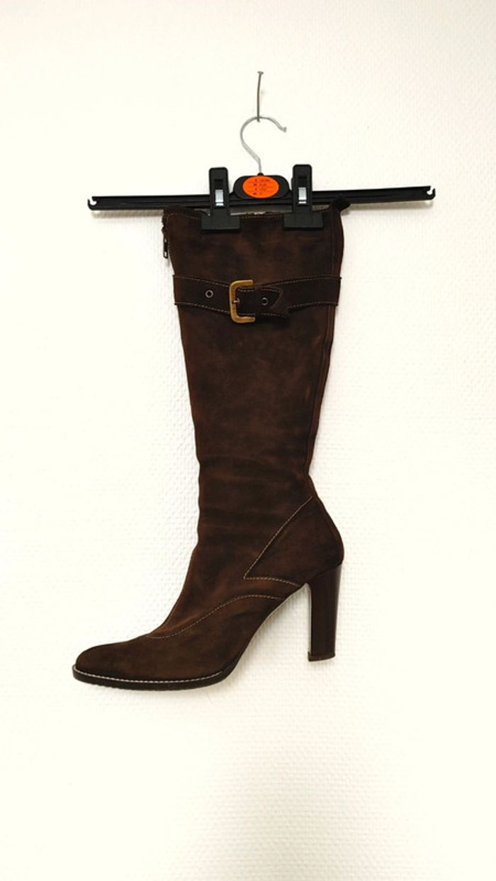 Bottes haute d'hiver intégralement fourré en laine daim marron talon carré bloc - photo numéro 3