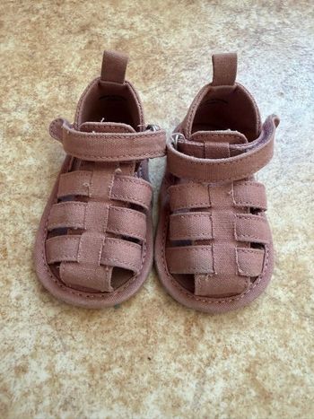 Sandales bébé souples 