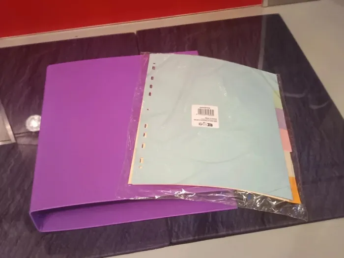 Classeur et intercalaires