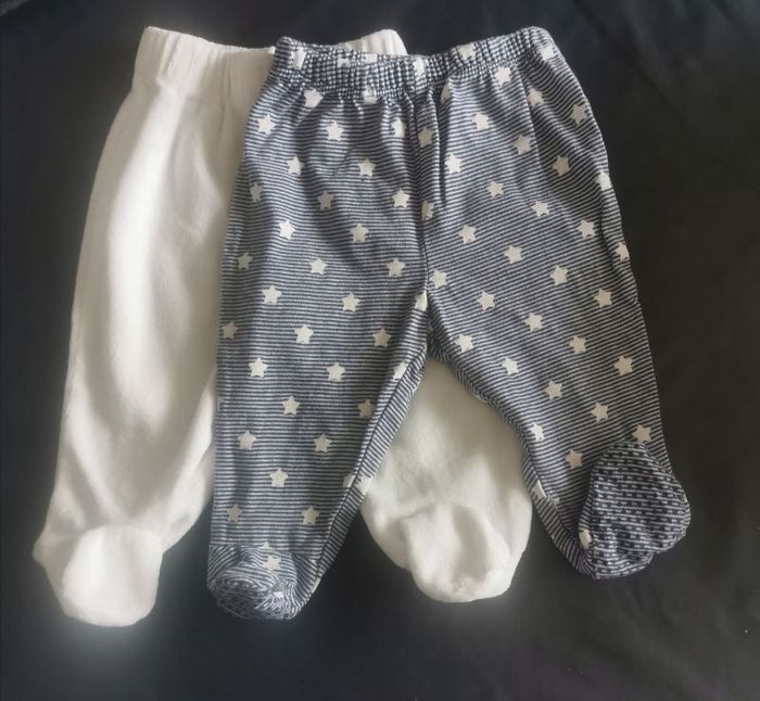 Lot 2 pantalons mixte 1 mois