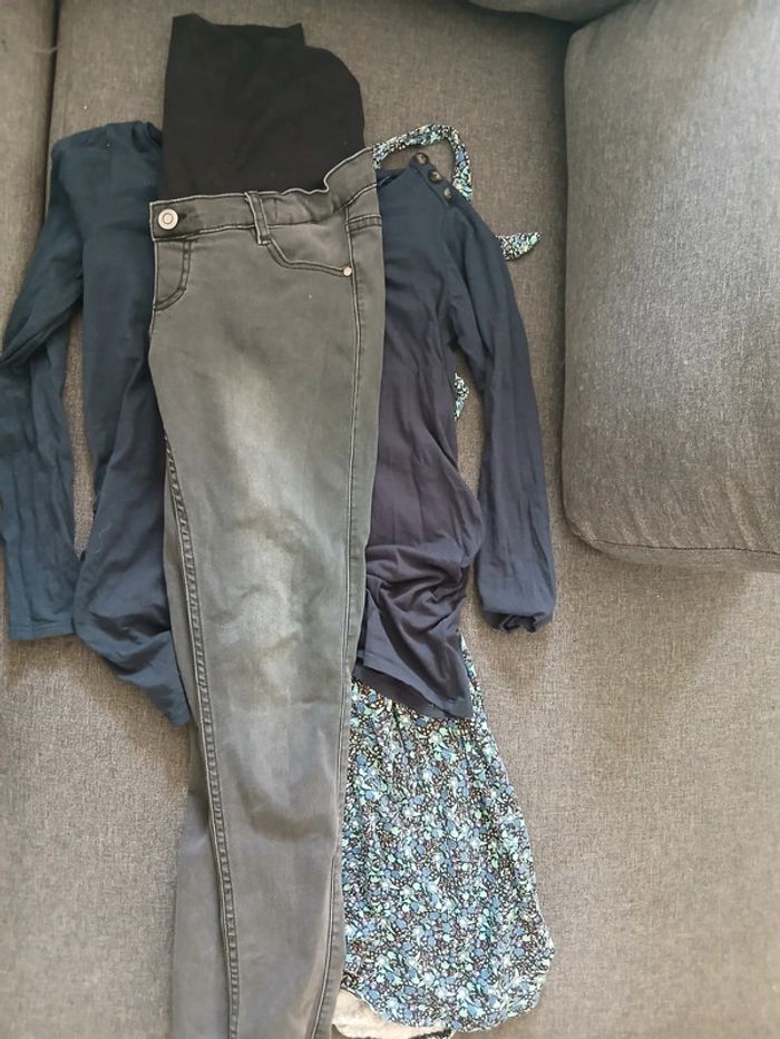 lots de vêtements de grossesse - photo numéro 3
