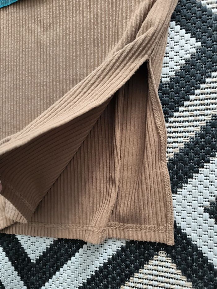 Robe en maille côtelé taille s neuve - photo numéro 4