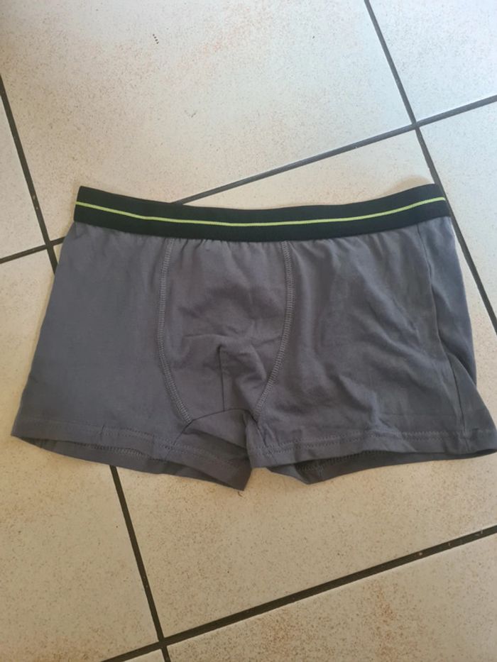 Boxers neuf 14 16 ans