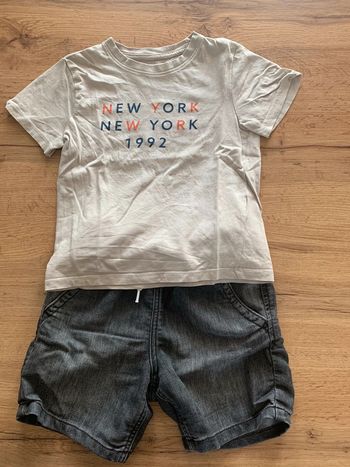 Ensemble t-shirt et short garçon H&M 2-4 ans