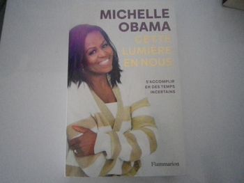 CETTE LUMIERE EN NOUS