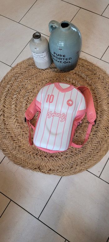 Joli sac à dos Friendly Parfait état