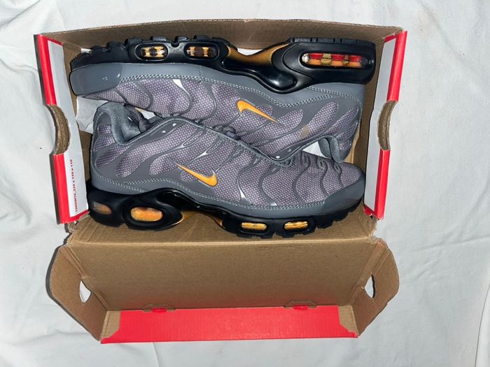 Nike TN grise et orange - photo numéro 5