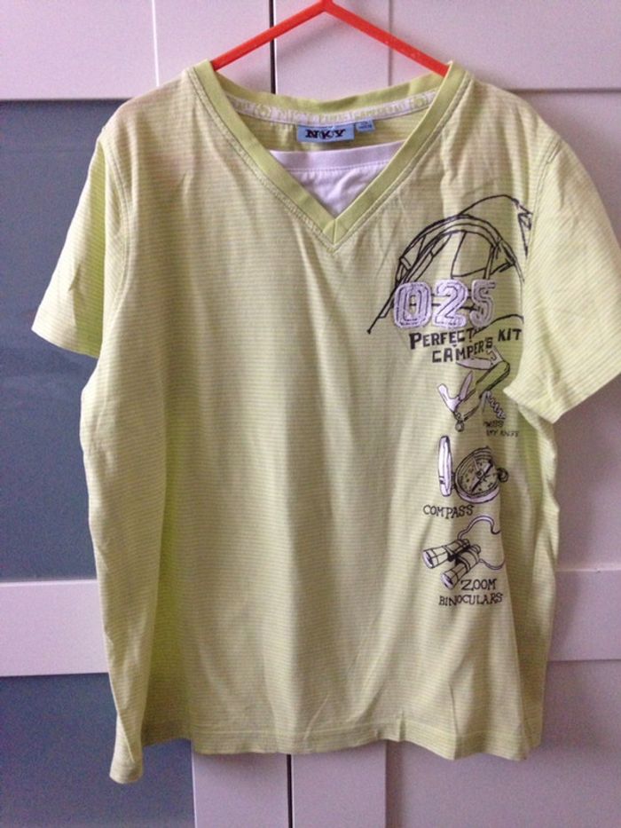 T-shirt
