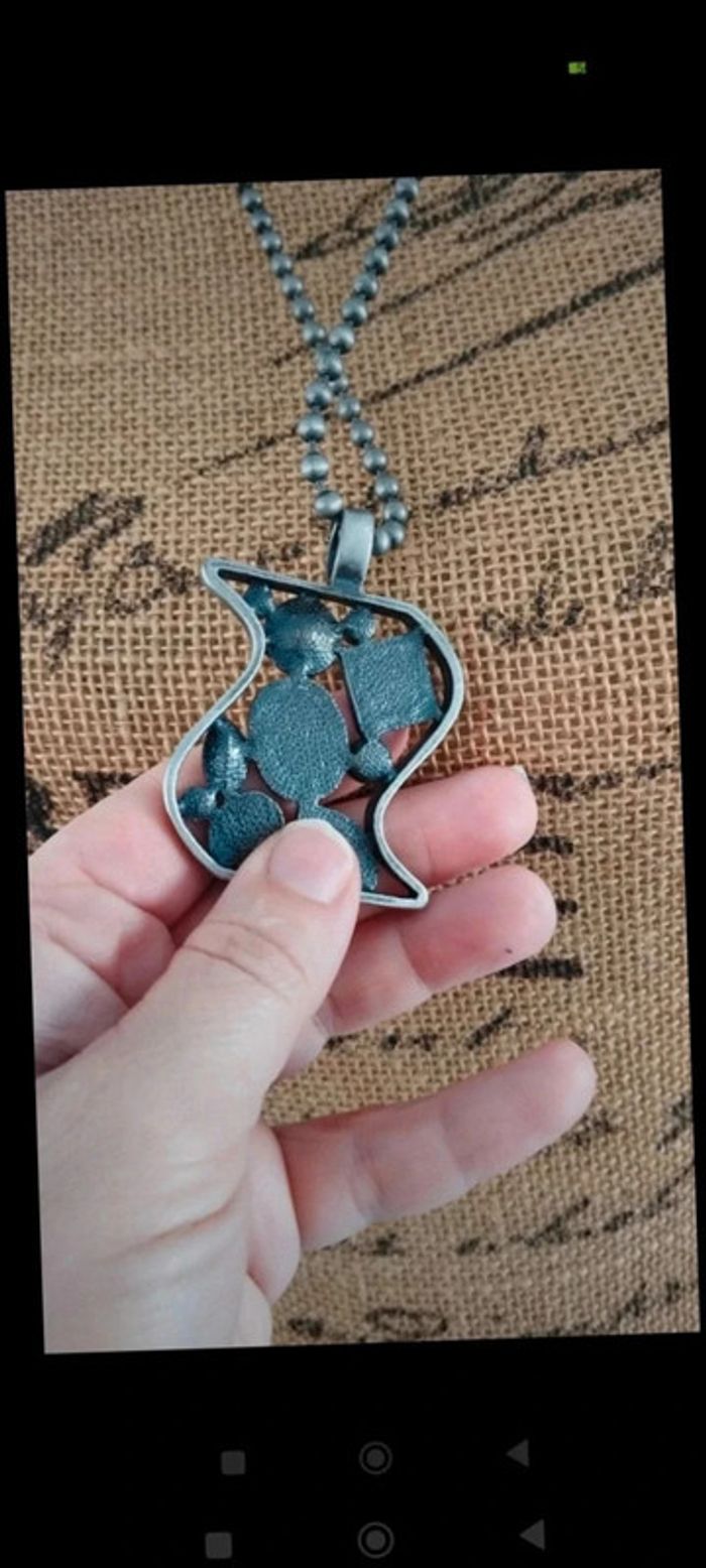 Collier pendentif anthracite bleu fantaisie - photo numéro 5