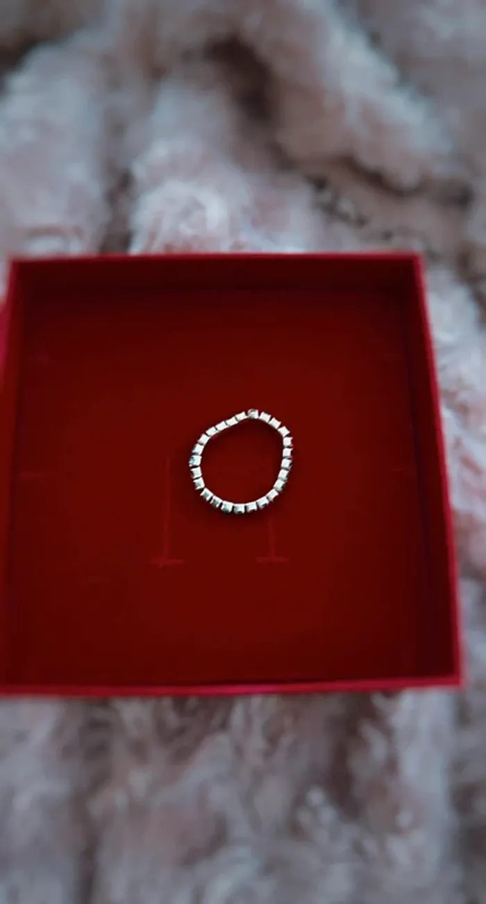 Bague à strass élastique 💍 - photo numéro 3