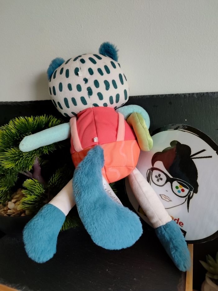 Doudou chat léopard blanc bleu rouge orange Fisher Price peluche Bretelle PE0248 - photo numéro 2