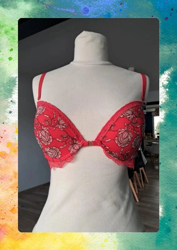 Soutien gorge 95c corbeille