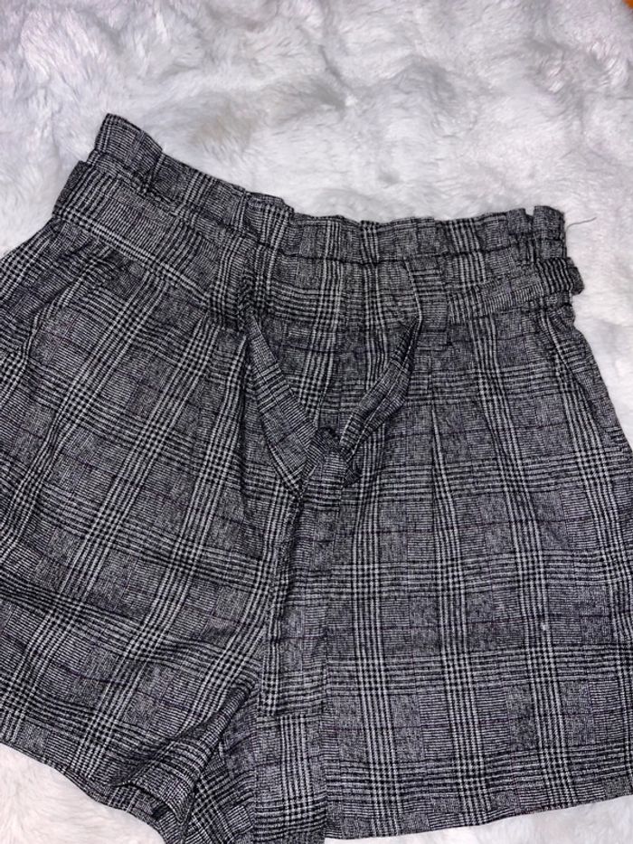 Short a carreaux taille haute cache cache 42 - photo numéro 5
