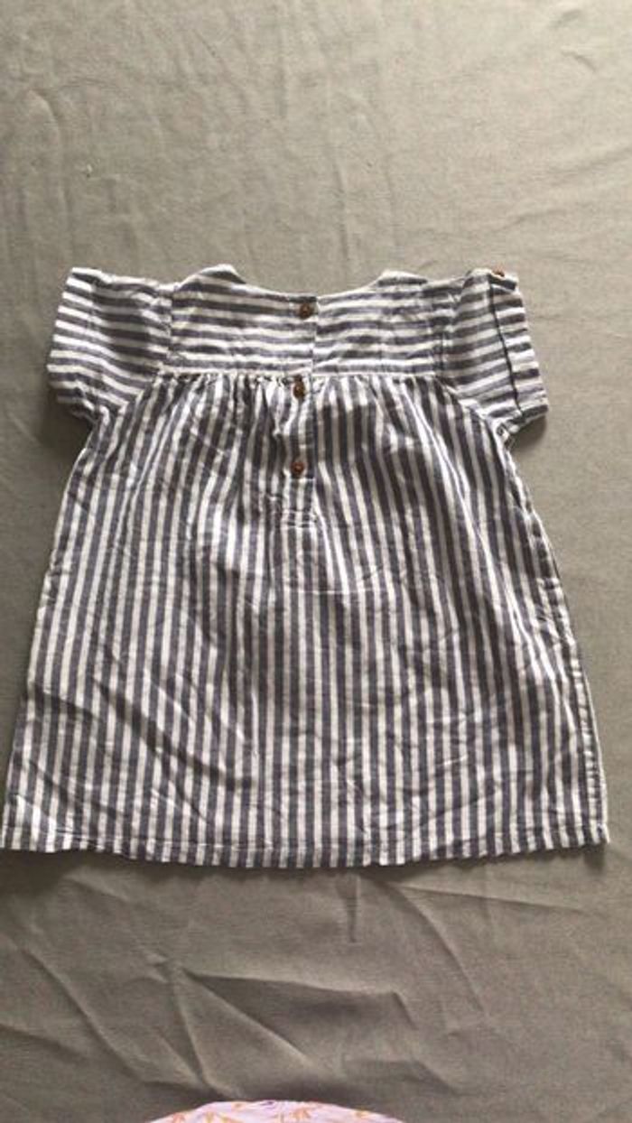 Robe courte - photo numéro 2
