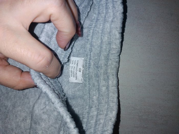 Bas de survêtement 9 mois - photo numéro 2