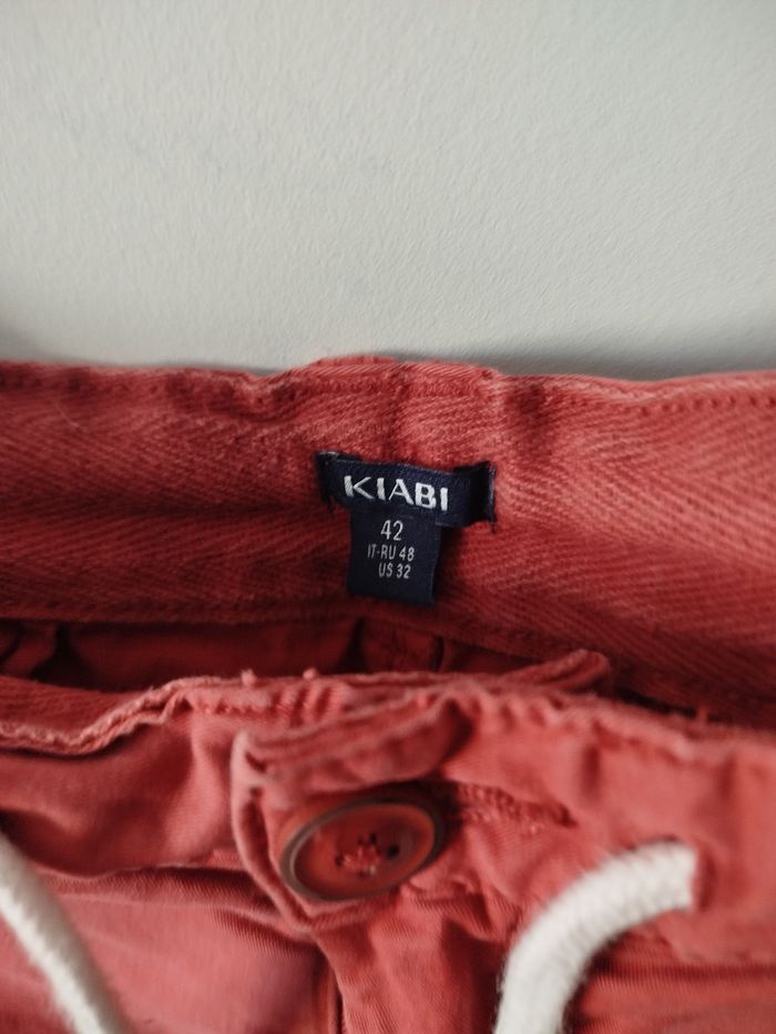 Short Kiabi taille 42 - photo numéro 2