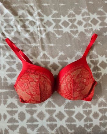 Soutien-gorge Calvin Klein 90D neuf 