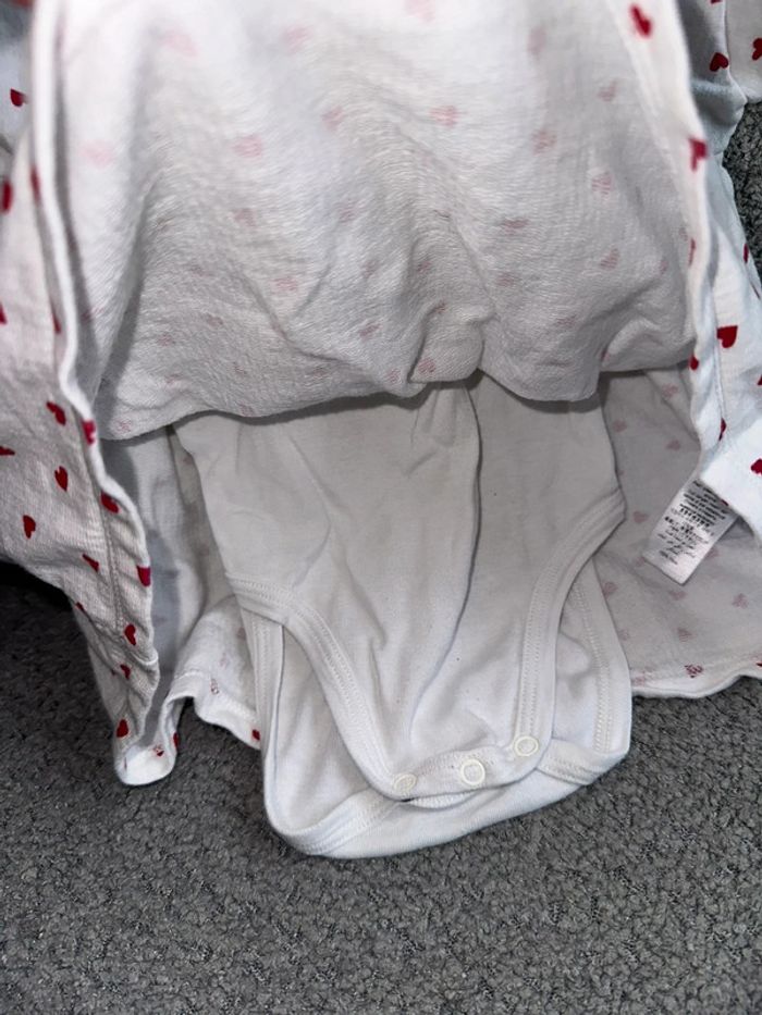 Robe blanche à cœurs rouge Bodie intégré Petit Bateau - photo numéro 2