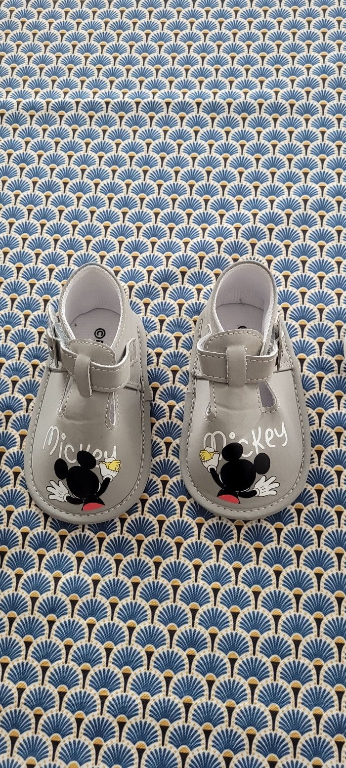 Lot chaussures garçon 6/12 mois - photo numéro 4